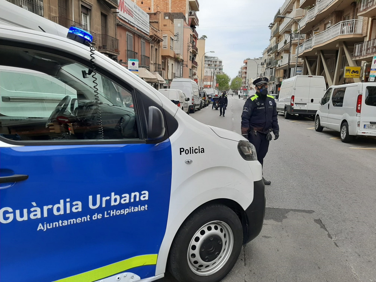El Ayuntamiento de L'Hospitalet convoca 20 plazas nuevas de Agente de la Guardia Urbana