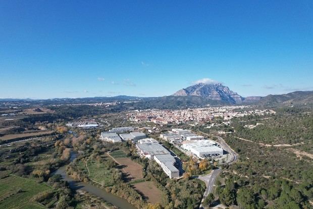 Olesa quiere una nueva estación intermodal y colocar la vía de tren paralela a la C-55 en sus alegaciones al PDUI de la rótula