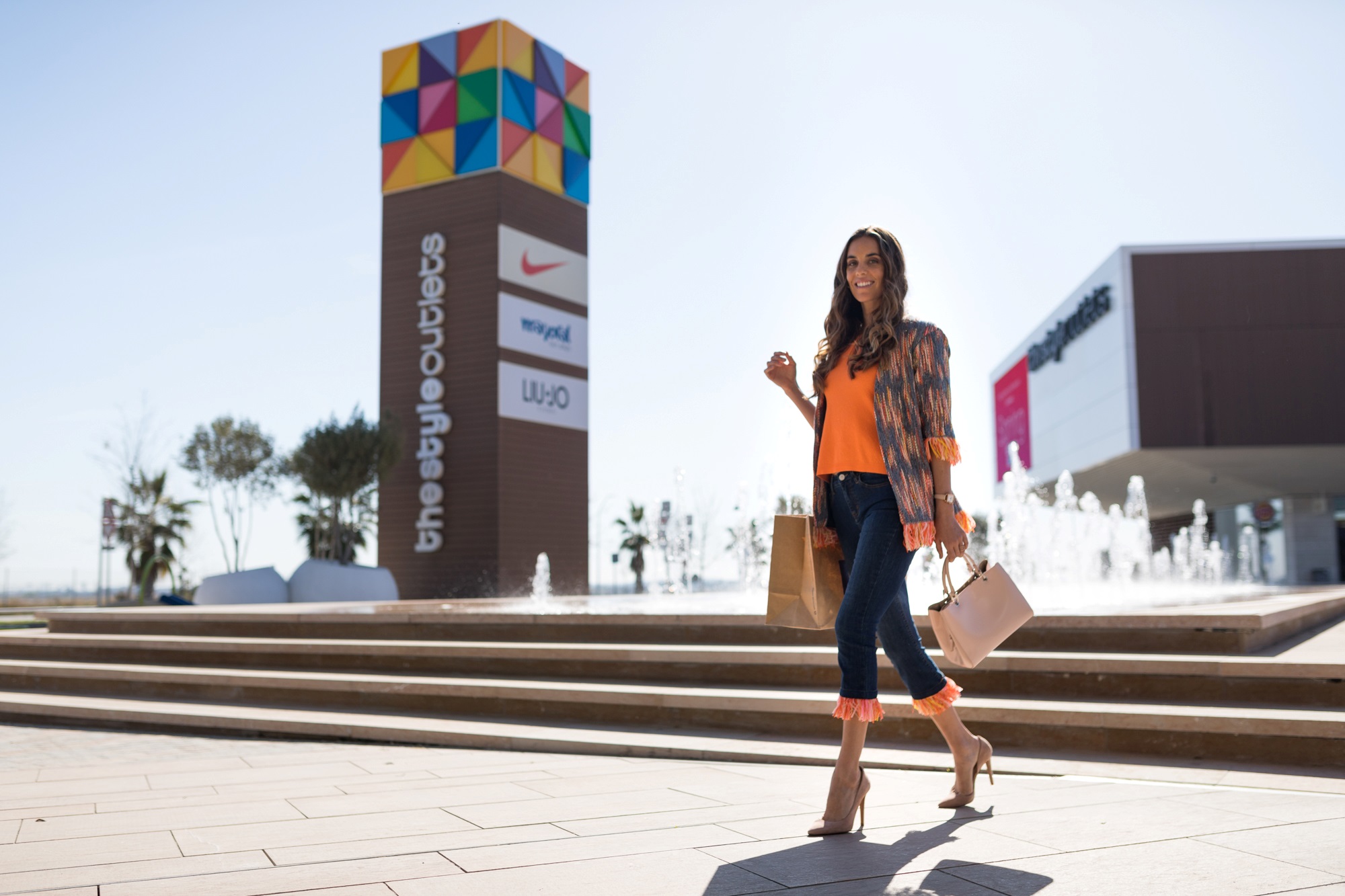 Ona Carbonell trae la primavera a Viladecans The Style Outlets