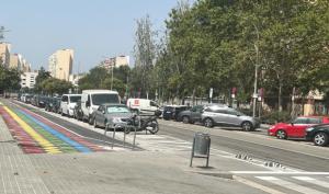 Vecinos indignados: la construcción de carriles bici en Gornal genera caos y peligro