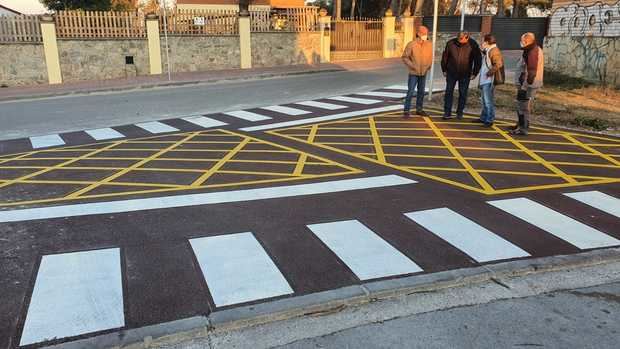 Sant Esteve Sesrovires mejora la seguridad viaria de la avenida Moixeró
