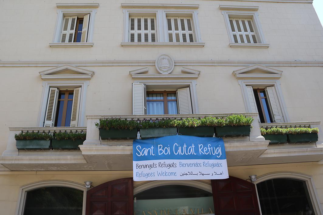 Sant Boi y el Prat también quieren acoger inmigrantes del Aquarius