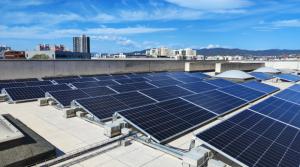 El Parc Sanitari Sant Joan de Déu da un paso hacia el futuro con paneles solares en sus edificios