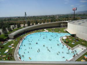 ¿Quieres disfrutar del sol y el agua? Descubre las increíbles piscinas de Cornellà