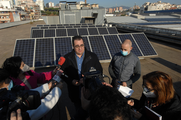 Instalarán placas fotovoltaicas para autoconsumo en 11 escuelas de L’Hospitalet
