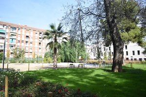 Inaugurarán la plaza de Alfons Comín tras transformarla en un nuevo espacio verde