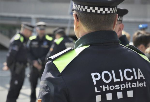 El plan especial de seguridad de verano de L’Hospitalet de Llobregat finaliza con 464 denuncias y 21 detenciones
