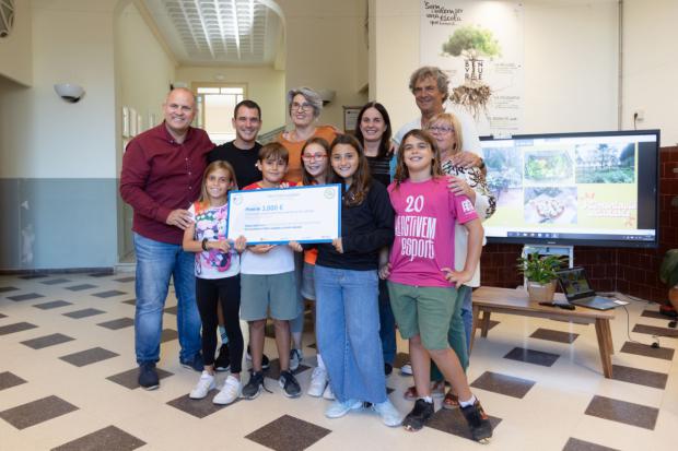 La escuela Benviure de Sant Boi arrasa con su proyecto saludable y recibe un premio de 3.000 euros