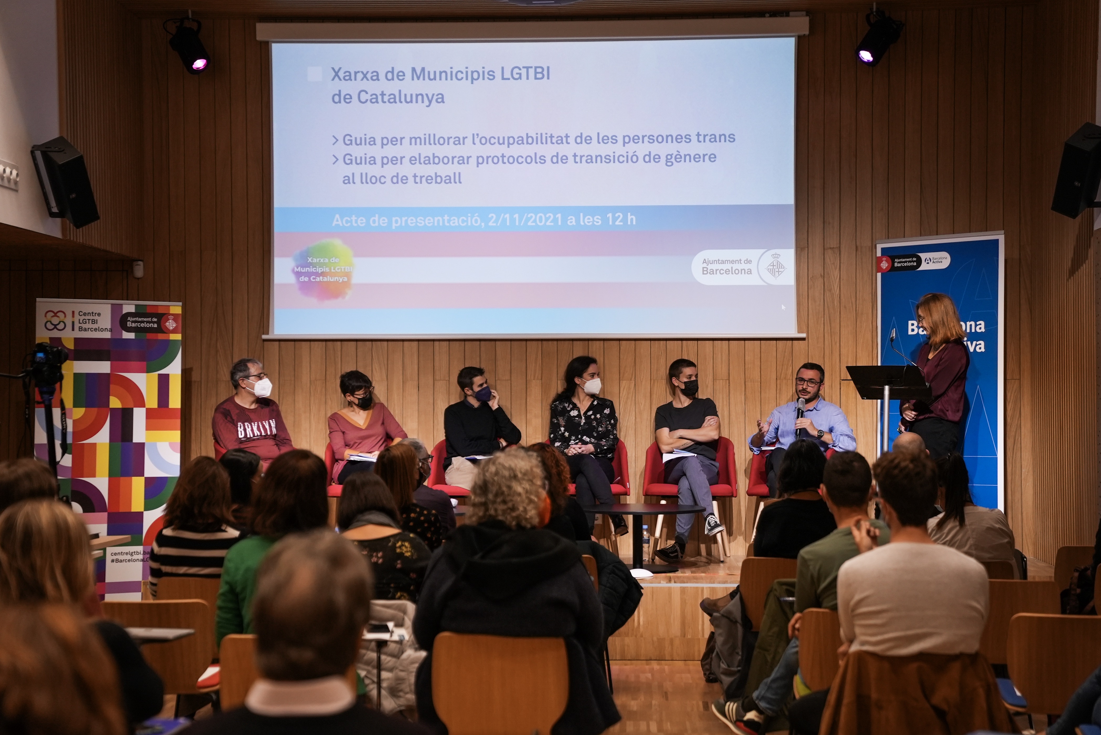 Sant Boi presenta dos guías para mejorar la inserción laboral de las personas trans
