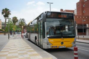 La prolongación de la línea de autobús L77 acerca a los barrios de Les Begudes y Torreblanca