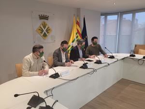 PSC realiza un acuerdo gobernanza con Comuns y Junts en Esparreguera