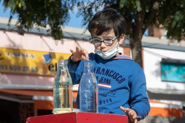 Calles y plazas de Viladecans repletas de magia y ciencia durante una semana