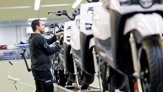 La empresa silence de sant boi lidera la movilidad sostenible con la fabricación de motos eléctricas