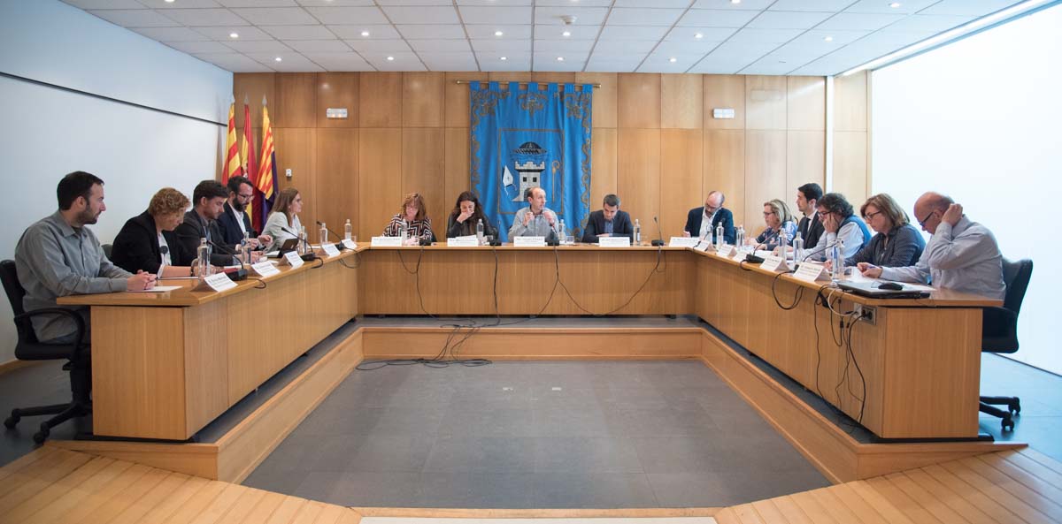 Deu ajuntaments del Baix Llobregat i el Vallès Occidental fan pinya per la finalització de l’enllaç entre l’A-2 i l’AP-7 a Sant Andreu de la Barca