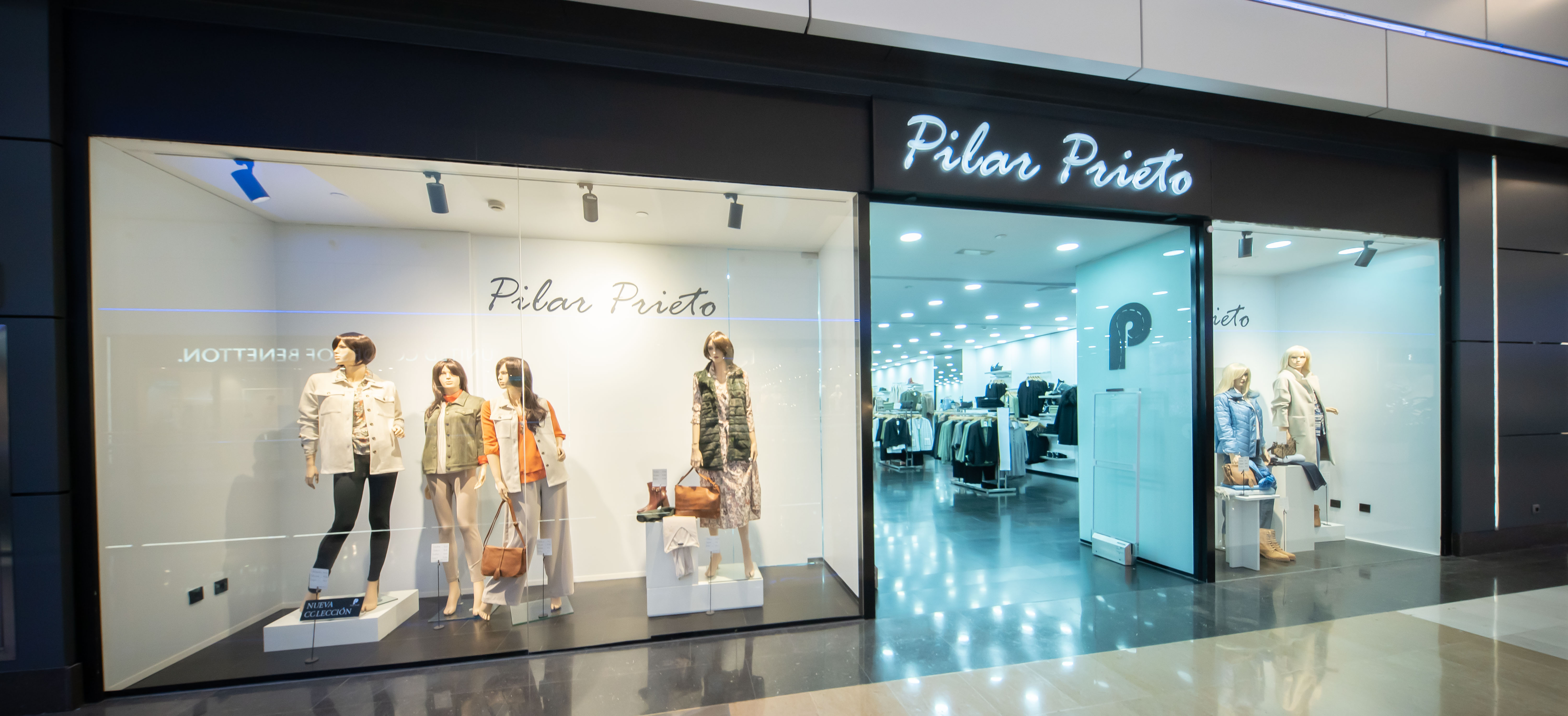 Prieto abre su primera tienda | Llobregat