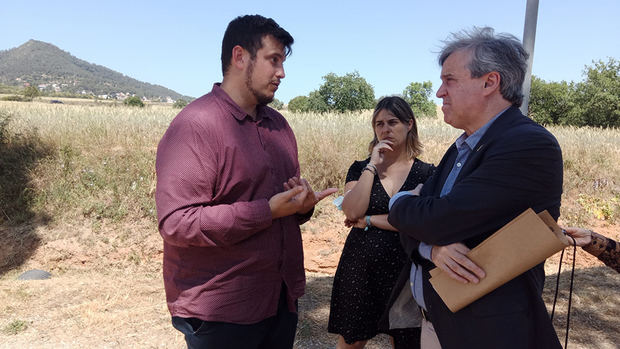 Santa Coloma de Cervelló insiste en la necesidad de mejorar sus centros educativos