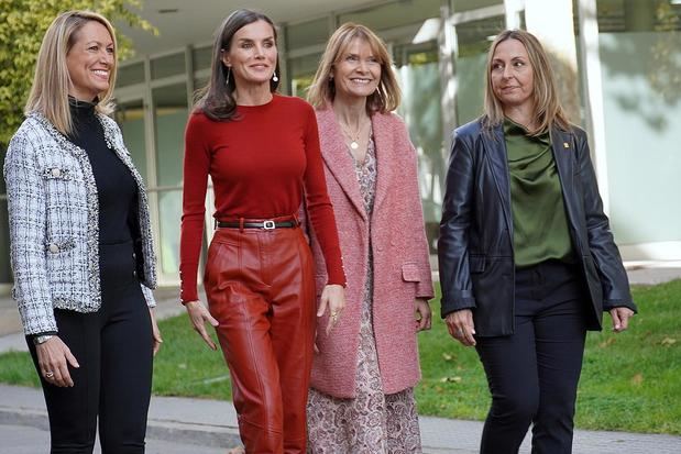 La reina Letizia visita la Unidad de Salud Mental del Parc Sanitari Sant Joan de Déu