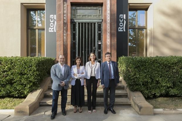 La ministra de Industria visita la planta de Roca en Gavà y Viladecans