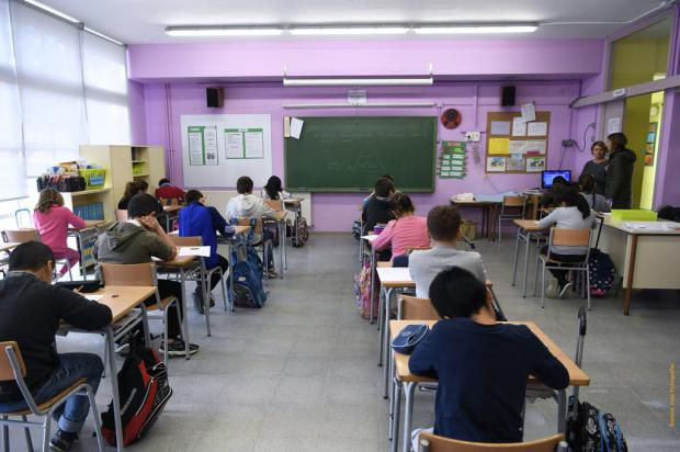 Este miércoles, casi 8.800 niños y jóvenes regresan a las aulas de los centros educativos de Castelldefels (FOTO: Aj. de Castelldefels).