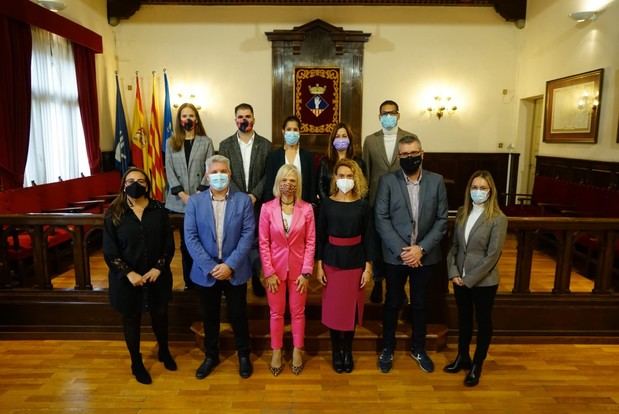 La presidenta del Congreso de los Diputados visita Esplugues