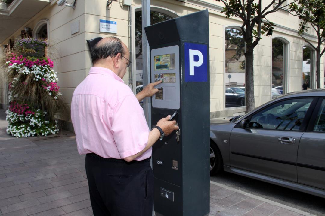 Sant Boi baixa el preu de la zona blava