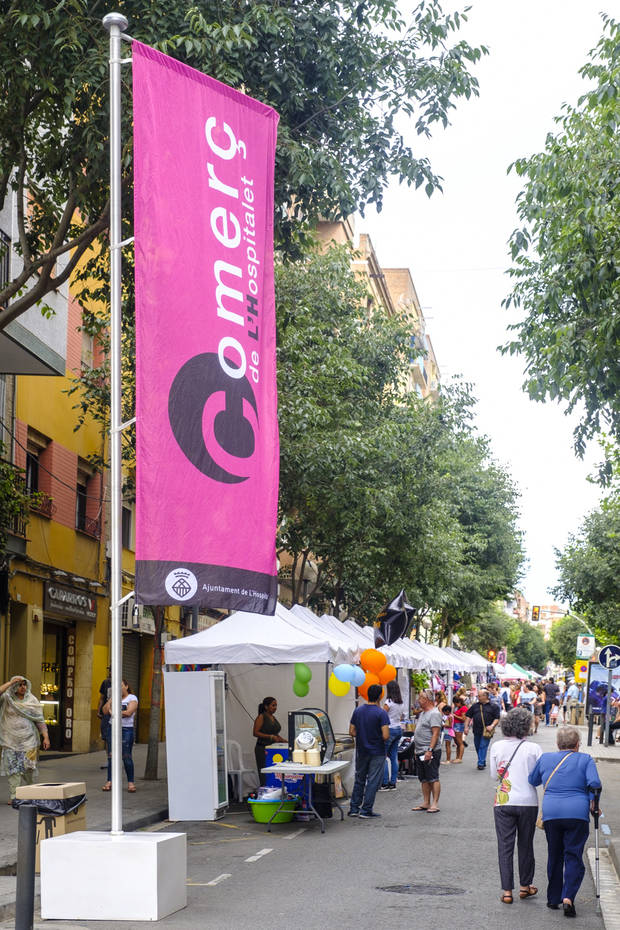 L’Hospitalet de Llobregat cierra la Fiesta del Comercio con la participación de 400 establecimientos comerciales