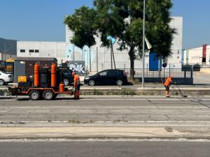 Molins de Rei inicia asfaltados en las calles por donde pasará el Tour