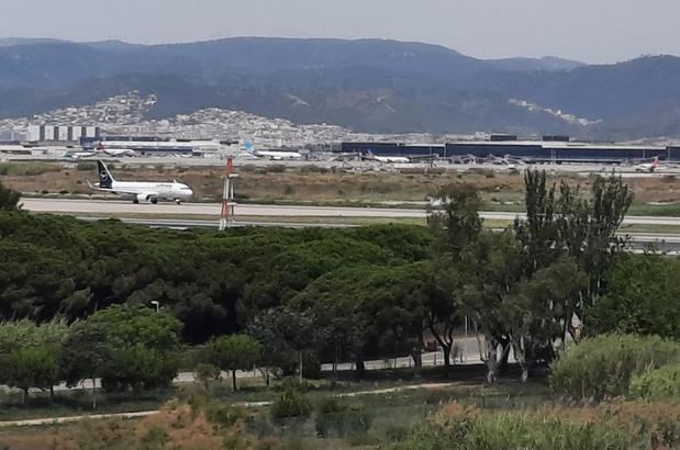 El acercamiento para gestionar mejor el Delta conduce a la ampliación del aeropuerto