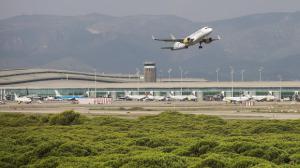 El aeropuerto de El Prat despega hacia los números previos a la pandemia