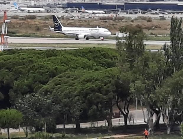 El aeropuerto de El Prat sobrevuela la actividad aérea previa a la pandemia