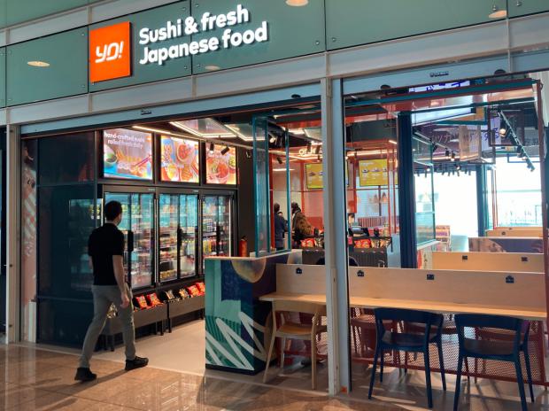 El Aeropuerto de El Prat abre su primer restaurante de sushi en la T1