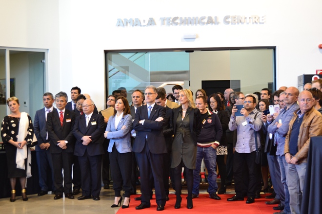 Gavà fitxa a l’empresa japonesa Amada que invertirà un milió d’euros en una nova planta
