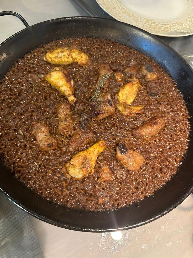 El “Arroz de Castelldefels”, arroces y marisco de autor con sello Amar a un paso del Mediterráneo