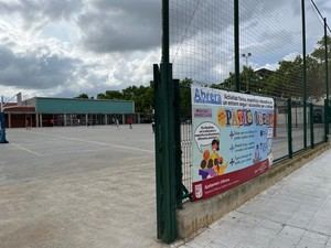 Reanudan los 'Patis Oberts' en la Escuela Ernest Lluch de Abrera para el curso 2025-2026