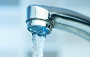 El AMB gestionará de manera conjunta el suministro de agua potable en cinco municipios del Baix