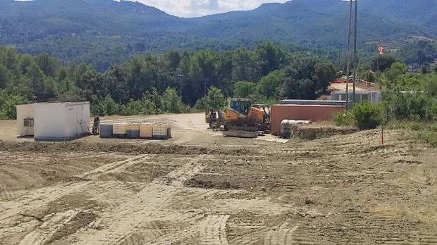 Increíble. Dos águilas perdiceras ponen en jaque el megaproyecto agroindustrial que tanteó al Parc Agrari