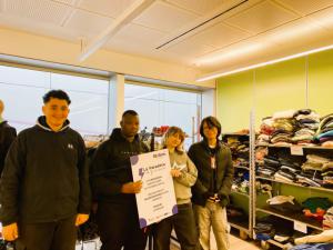 El milagro educativo de ‘Reborn’: trece adolescentes de Sant Feliu que renacen fuera del sistema