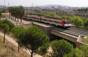 El Parlament cierra las puertas: No habrá reapertura del viejo apeadero de Sant Ildefons