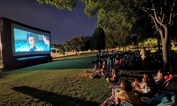 Cine al aire libre en Abrera: 'Cazafantasmas: Imperio helado' este viernes