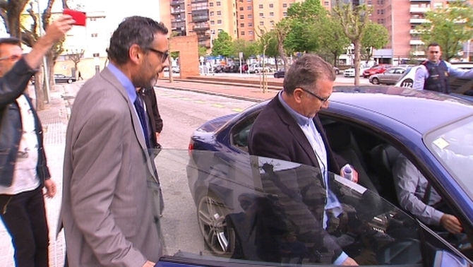 El Secretari de l’Ajuntament de Viladecans demana el trasllat de la seva plaça