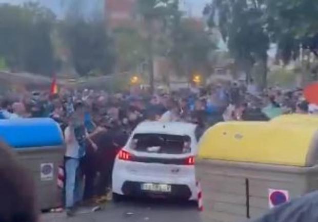 Qué pasó realmente. La verdad del atropello que ha dejado 17 heridos en el RCDE Stadium de Cornellà