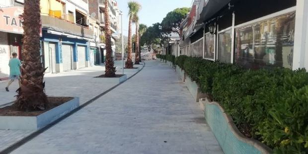 Avanza la reforma que reordenará las concurridas terrazas de la avenida dels Banys