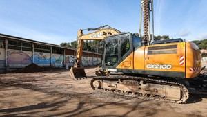 Avanzan las obras del nuevo polideportivo de Can Vinader en Castelldefels, listo en un año