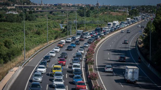 Casi la mitad del parque de vehículos en España supera los 15 años y su renovación sigue estancada