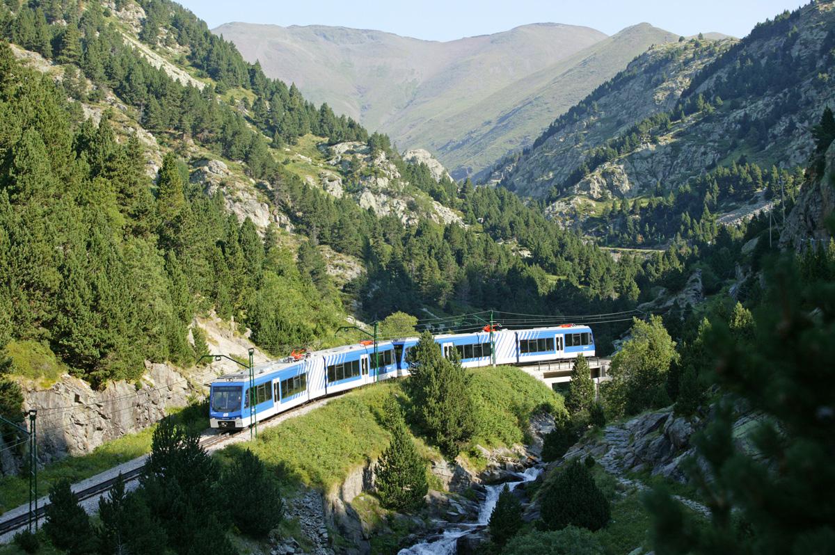 FGC millora la via del Cremallera de la Vall de Núria amb una inversió d’1,2 milions d’euros
