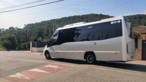 El bus a demanda de Castellví también funcionará en agosto y todos los fines de semana del año