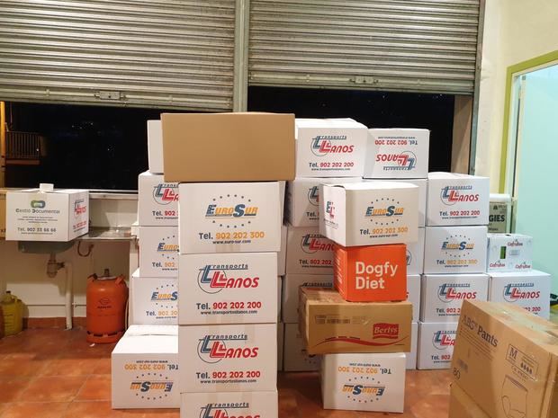 Castellví de Rosanes ha entregado 7 palés de ayuda humanitaria para Ucrania