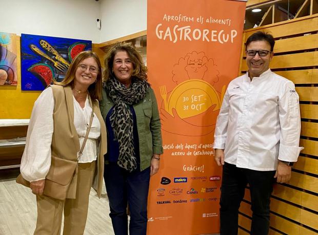 Cocina de lujo hecha con sobras: así ha salvado Cal Mingo 300 kilos de alimentos del cubo de la basura