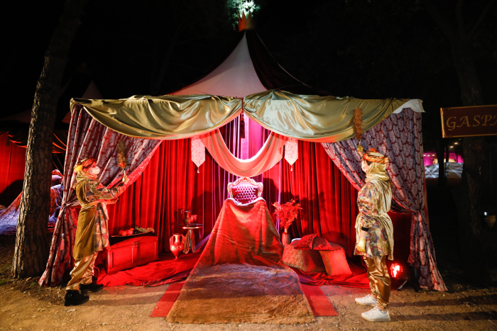 Los Pajes Reales preparan todo para la llegada de los Reyes Magos a L'Hospitalet