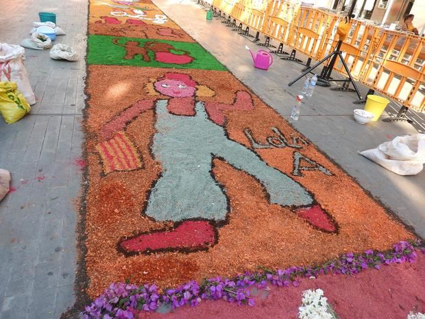La alfombras de flores son típicas de la fiesta de Corpus